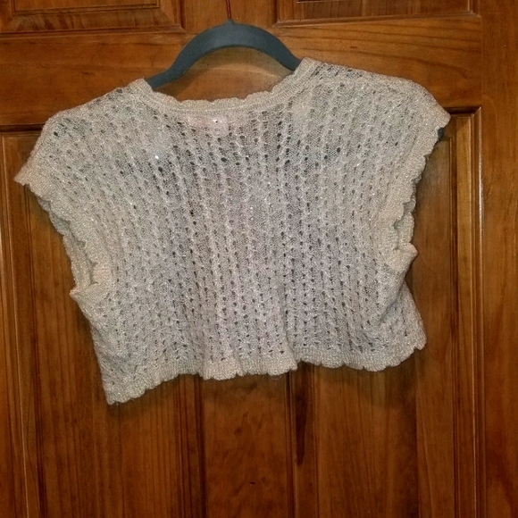 Victoria's secret half sweater shrug - Picture 2 of 2